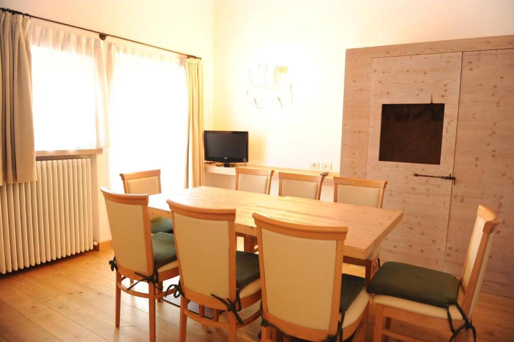 Chalet C'Est La Vie Livigno Rum bild