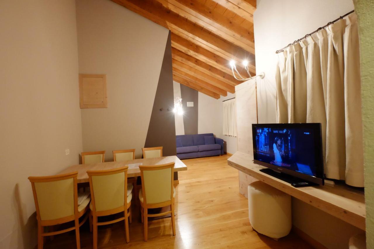Chalet C'Est La Vie Livigno Exteriör bild