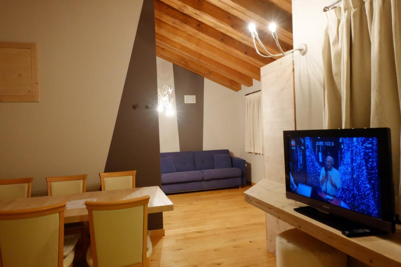 Chalet C'Est La Vie Livigno Exteriör bild